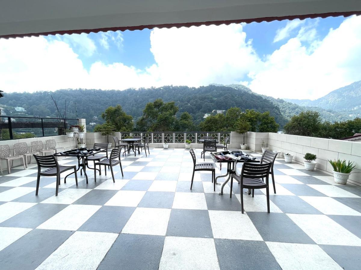 Hotel Prince ! Nainital Mall Road-Prime-Location In-Front-Of-Naini-Lake Hygiene-And-Spacious-Room Bagian luar foto