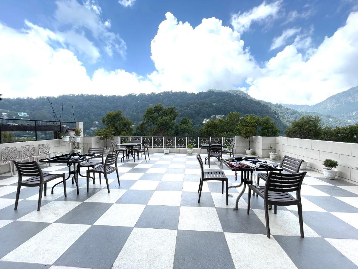 Hotel Prince ! Nainital Mall Road-Prime-Location In-Front-Of-Naini-Lake Hygiene-And-Spacious-Room Bagian luar foto